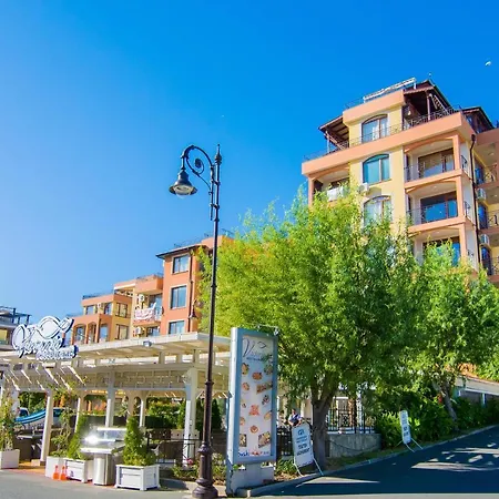 Διαμέρισμα In Victorio 3 *